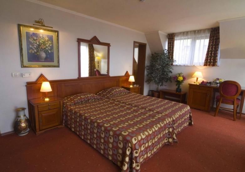 Отель Hotel Central Велико-Тырново